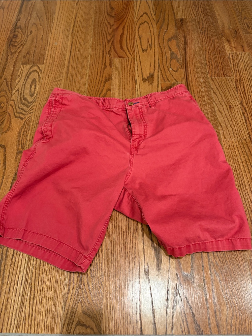 Tommy Bahama Flat Front Chino Shorts in Coral